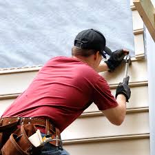 Best Storm Damage Siding Repair  in Hutchinson, MN